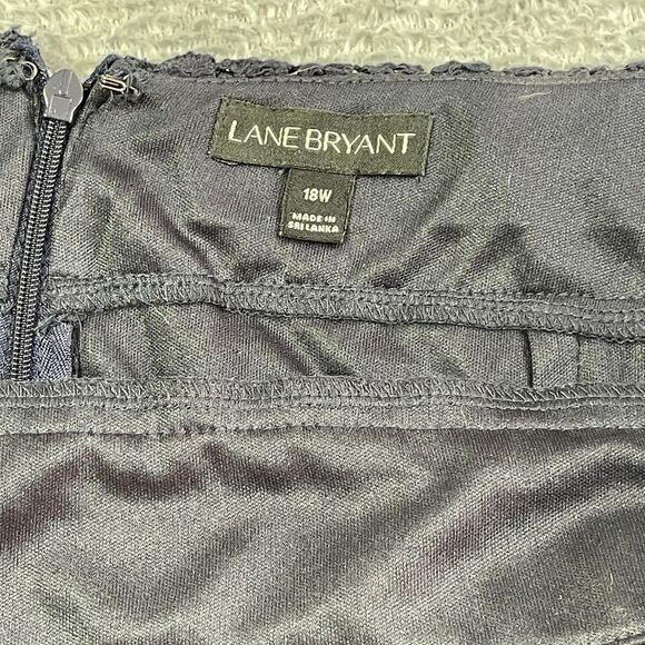 Lane Bryant Navy Blue Guipure Embroidered Lace Overlay Skirt Sz 18 NWT Workwear - Picture 8 of 14
